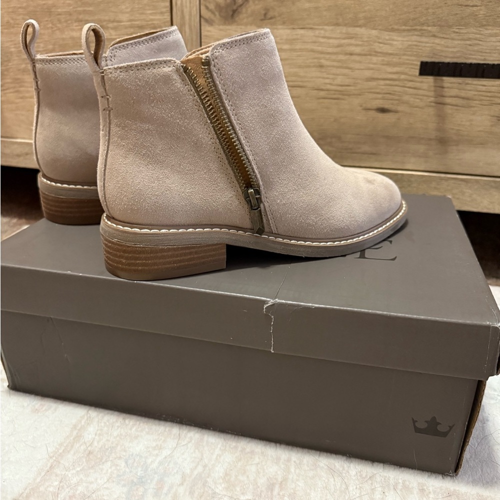Crown Vintage Gorgie Bootie